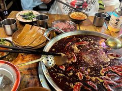 -老街·稳拈老火锅(海椒市店)