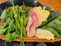 应季蔬菜拼盘-草墩罗非鱼庄•野生菌•腊排骨(七星街上段店)