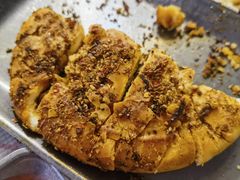 烤油饼-叁宝烤肉• 西安烧烤(凤城十二路店)