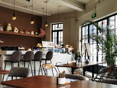 -Fridi Patisserie Cafe