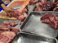 -标记美食新鲜猪杂(兴南大道店)