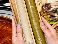 -阿山卓·野生菌火锅·纳西火塘烤肉