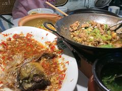 -费大厨辣椒炒肉(高铁吾悦广场店)