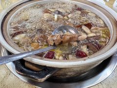 -东巴谷野生菌火锅餐厅