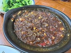 -胡子饮食店