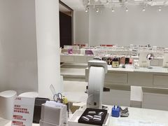 -JINS(上海环球金融中心店)
