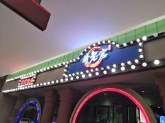 门面-哥老官重庆美蛙鱼头(宝山龙湖店)