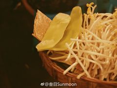 -岗上渣渣老火锅(两路口店)