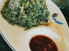-巩本明鱼屋子
