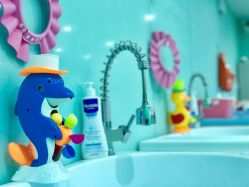 -鱼乐贝贝婴幼儿水育馆(星汇广场店)