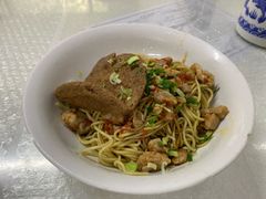 辣肉拌面-陀块头面馆(梅岭南路店)