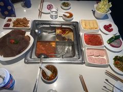 -海底捞火锅(威高广场店)