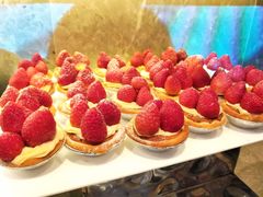 -粤海璇宫·木棉花高空旋转餐厅·聚会派对