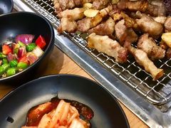 -肉甲韩国木炭烤肉(新壹街1店)