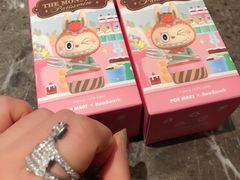 -泡泡玛特POPMART(上海环球港店)