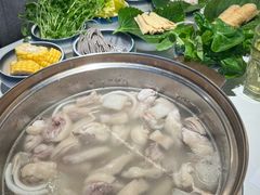 -烹然四季椰子鸡火锅(姚家园万象汇店)