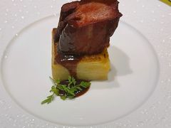 低温慢煮牛舌芯配千层土豆牛肉汁-秋林西餐厅(总店)