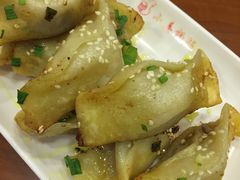 牛肉鍋貼-小姜锅贴(凤凰街店)