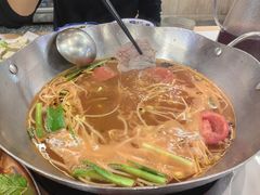 -王奋斗贵州酸汤牛肉火锅