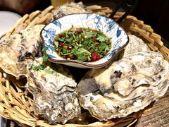 -嗨辣小聚·盘锦河蟹·海鲜烧烤龙虾(盘锦十年好店)