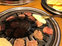 -老炉家木炭烤肉(长江国际店)
