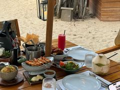 -三亚艾迪逊酒店·海滩烧烤 BARBACOA·现场乐队·浪漫晚餐·烧烤海鲜