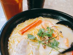 -圣罗兰叻沙茶餐厅(金峰路店)