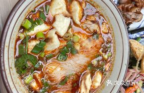 Vegetarian Three Delicacies in Pig's Intestine