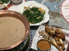 -哈啾嗨·新概念蒙餐(红星新城店)