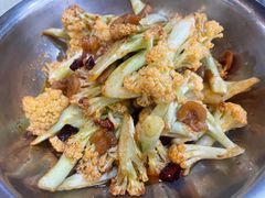 -昱龙大盆牛蛙馆(三兴街总店)