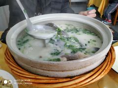 -天乐农家鱼头王(天目湖店)