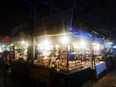 -席娜卡琳火车铁道夜市