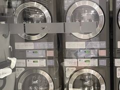 -汉庭优佳(上海恒隆广场南京西路地铁站店)