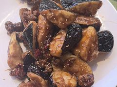 -桃子餐厅·天津菜(王顶堤总店)