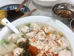 -金陵老丁家馄饨(新街口店)
