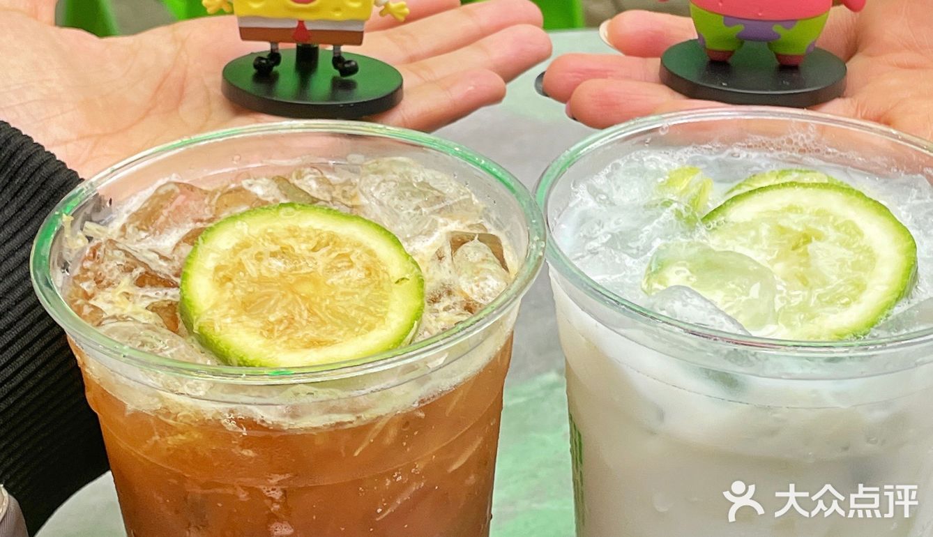 救命！我竟然为了海绵宝宝买柠檬茶🧽🥤

