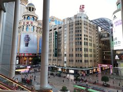 -捞王锅物料理(上海世茂广场店)