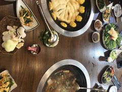-万里闯关东铁锅炖菜馆(高新旗舰店)