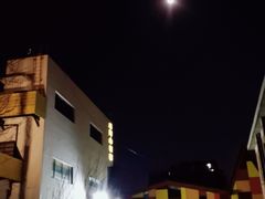 -问山MountQuest攀岩馆