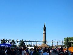 -人民防洪胜利纪念塔