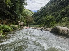 -雅鲁激流探险漂流