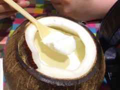 -志龙皇冠吃货椰子铺