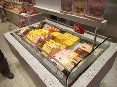 -LOVEGIFT爱礼(八佰伴店)