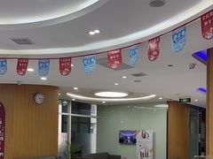 -雅悦齿科(顾村公园店)