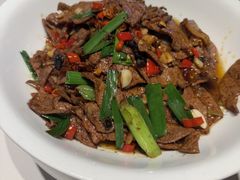 -老周家酱卤猪蹄私房菜(克拉玛依西街店)