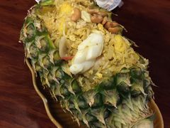 -Dang restaurant (patong phuket)