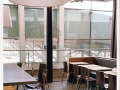 用餐区-麦当劳(深圳北站高铁店)