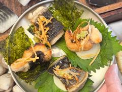 -围炉肉舍•炭烤活鳗•丹东海鲜烤肉(步行街店)