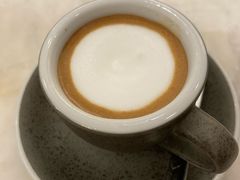 玛琪雅朵-工页咖啡X COFFEE(龙东路店)