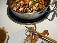-七欣天香辣蟹火锅(闵行浦江欢乐颂店)